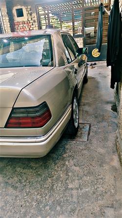 مرسيدس بنز E-Class